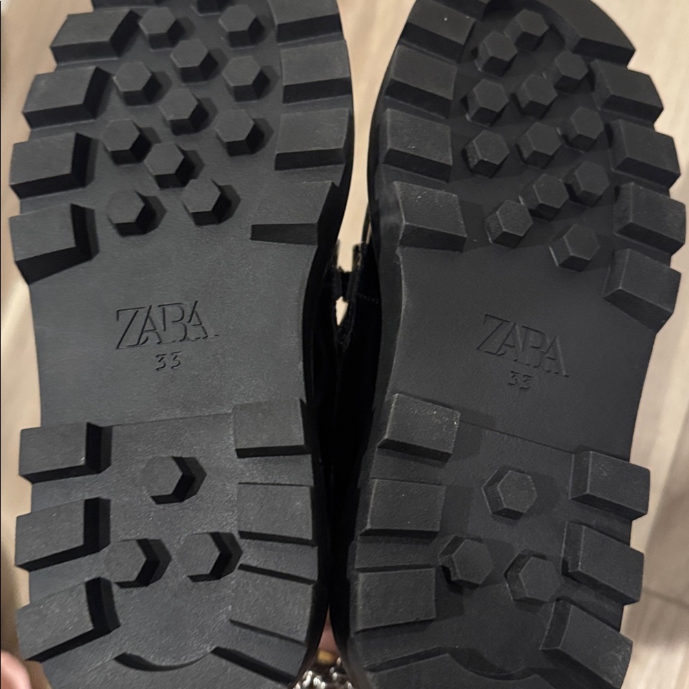 Girls Zara Glossy Black Loafers with Gold Accent - Picture 6 of 6